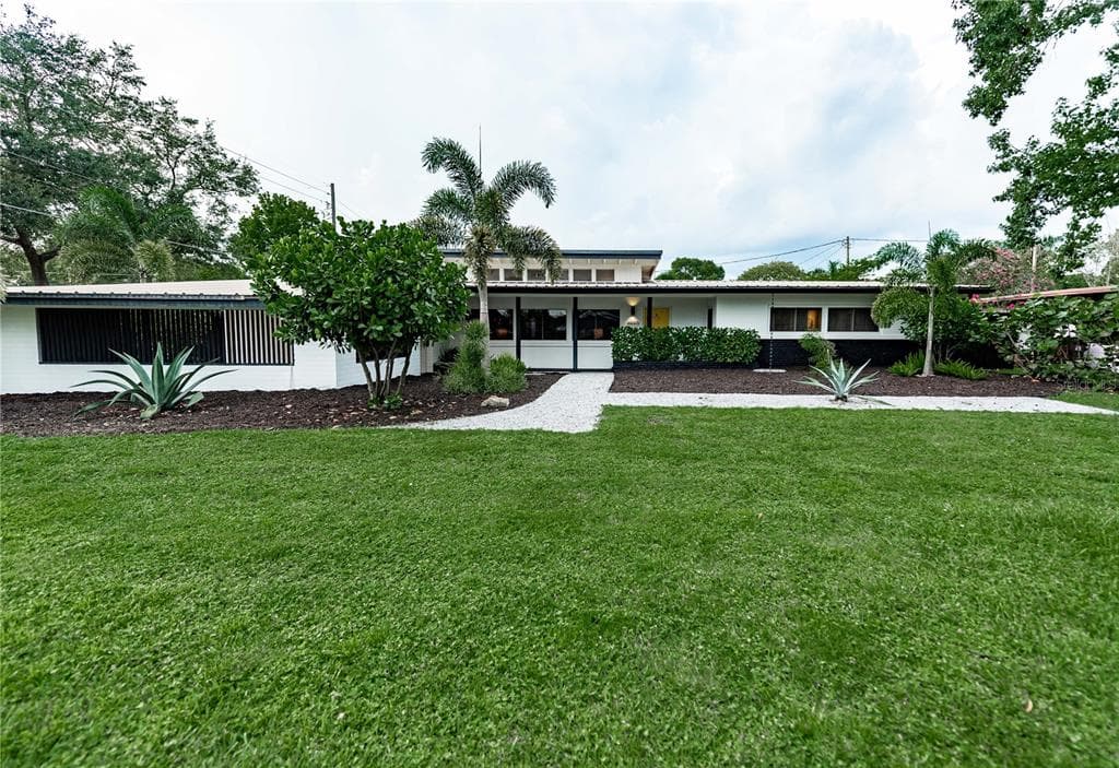 4005 VIRGINIA DRIVE ORLANDO, FL 32803