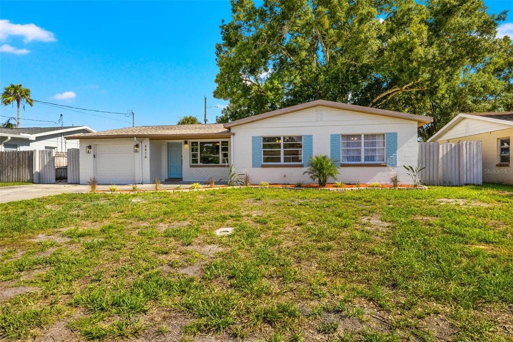 4416 W BAY COURT AVE TAMPA, FL 33611