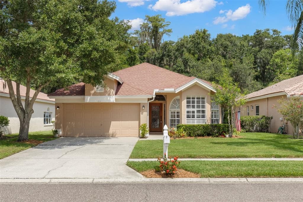 610 KINGSMILL COURT OLDSMAR, FL 34677