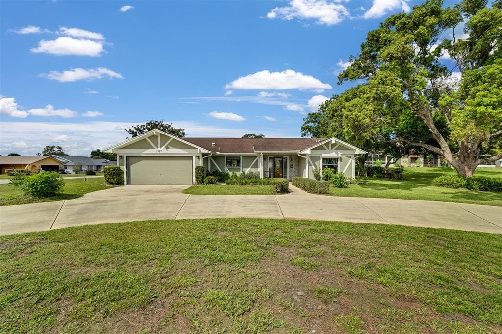 7367 ALLEN DRIVE WEEKI WACHEE, FL 34613