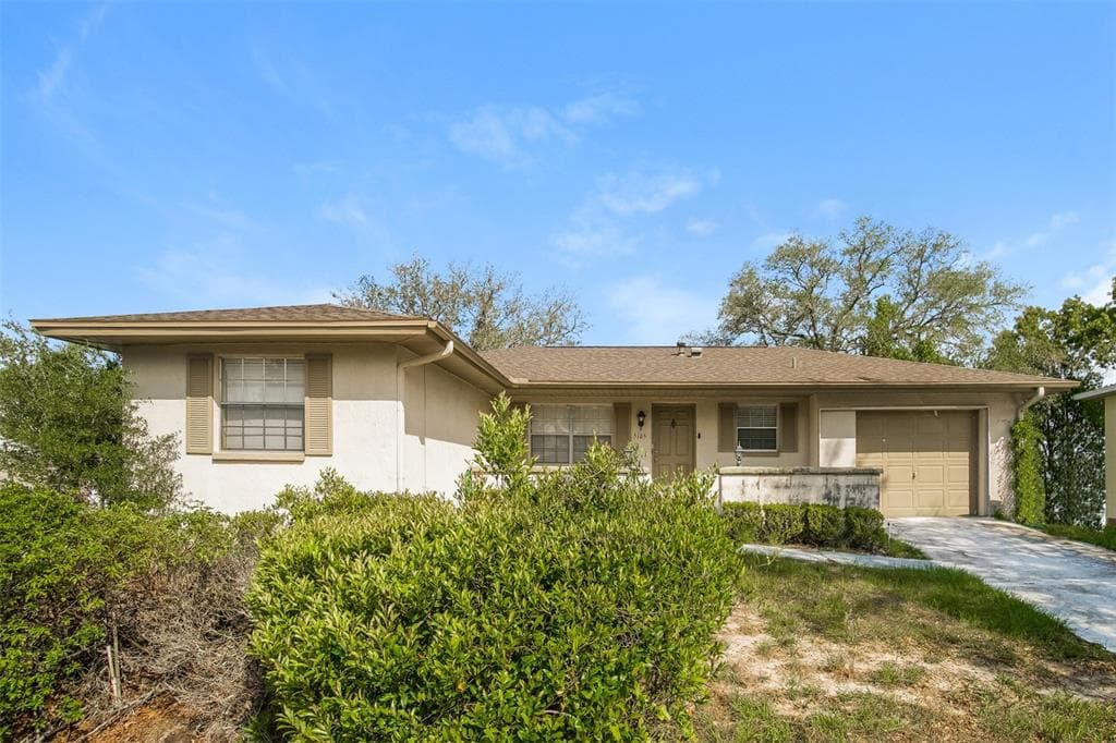 5105 CHAMBER COURT SPRING HILL, FL 34609