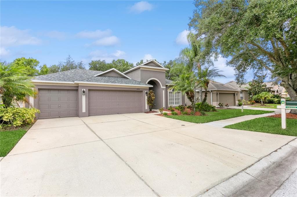 19208 MEADOW PINE DRIVE TAMPA, FL 33647