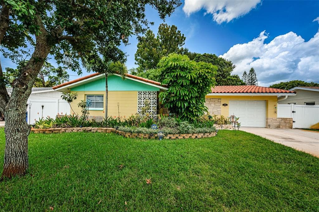 3570 70TH STREET N