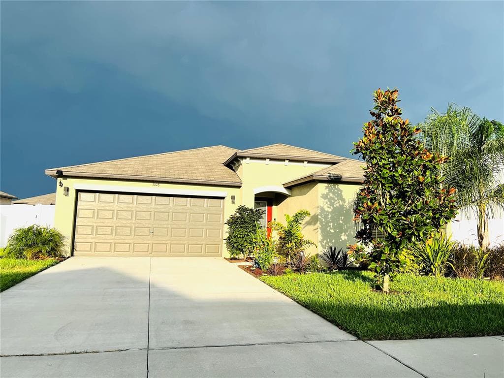 3108 LYTTON HALL DRIVE ZEPHYRHILLS, FL 33540