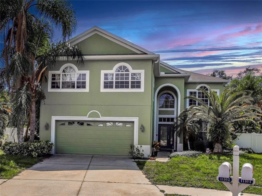 11102 AVERY OAKS DRIVE TAMPA, FL 33625