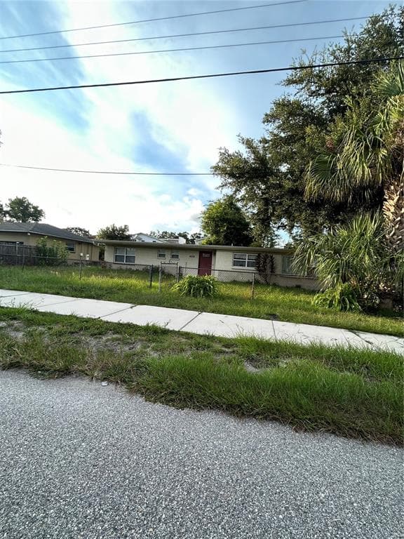 4009 W NASSAU STREET TAMPA, FL 33607