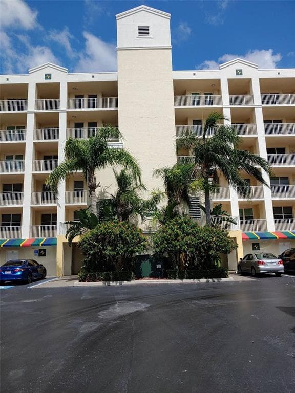 1200 COUNTRY CLUB DRIVE UNIT 1503 LARGO, FL 33771