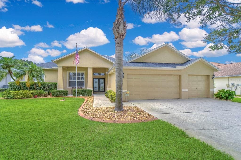 2823 DUNCAN TREE CIRCLE VALRICO, FL 33594