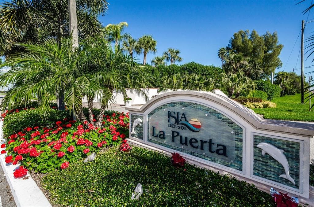 5532 PUERTA DEL SOL BOULEVARD S UNIT 238 ST PETERSBURG, FL 33715