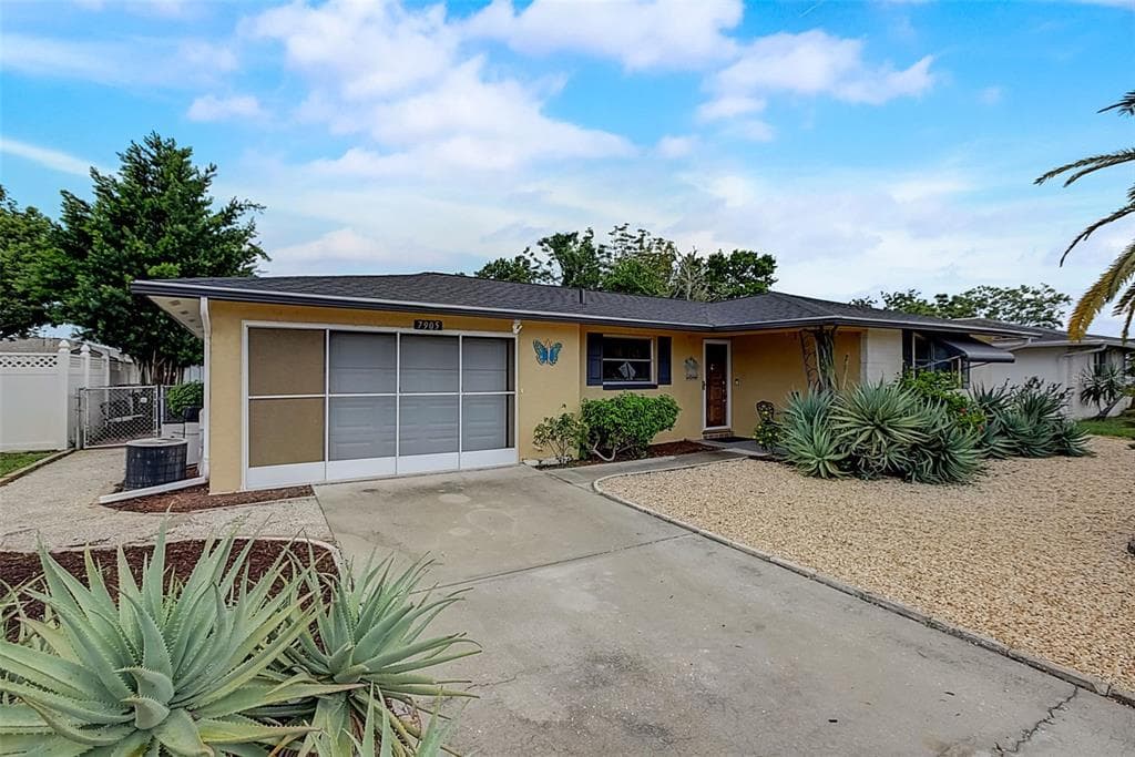 7905 MIMOSA DRIVE