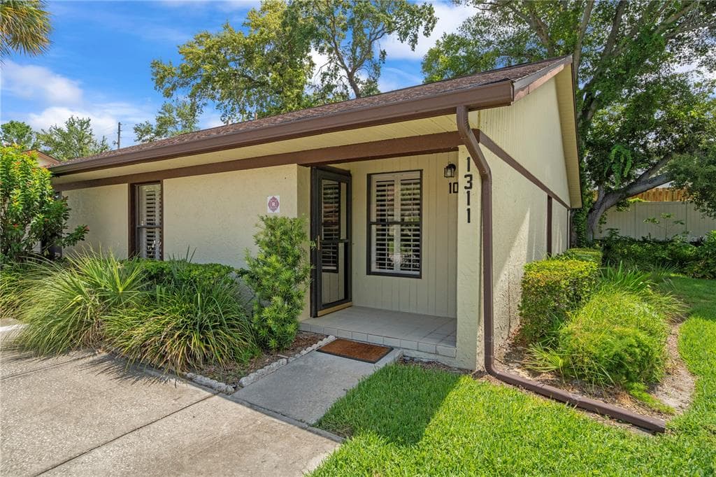 1311 POWDERPUFF DRIVE UNIT 1010 DUNEDIN, FL 34698