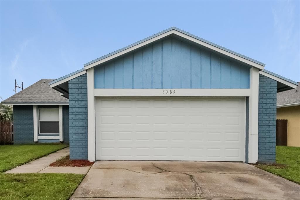 5385 HAWK DRIVE KISSIMMEE, FL 34746
