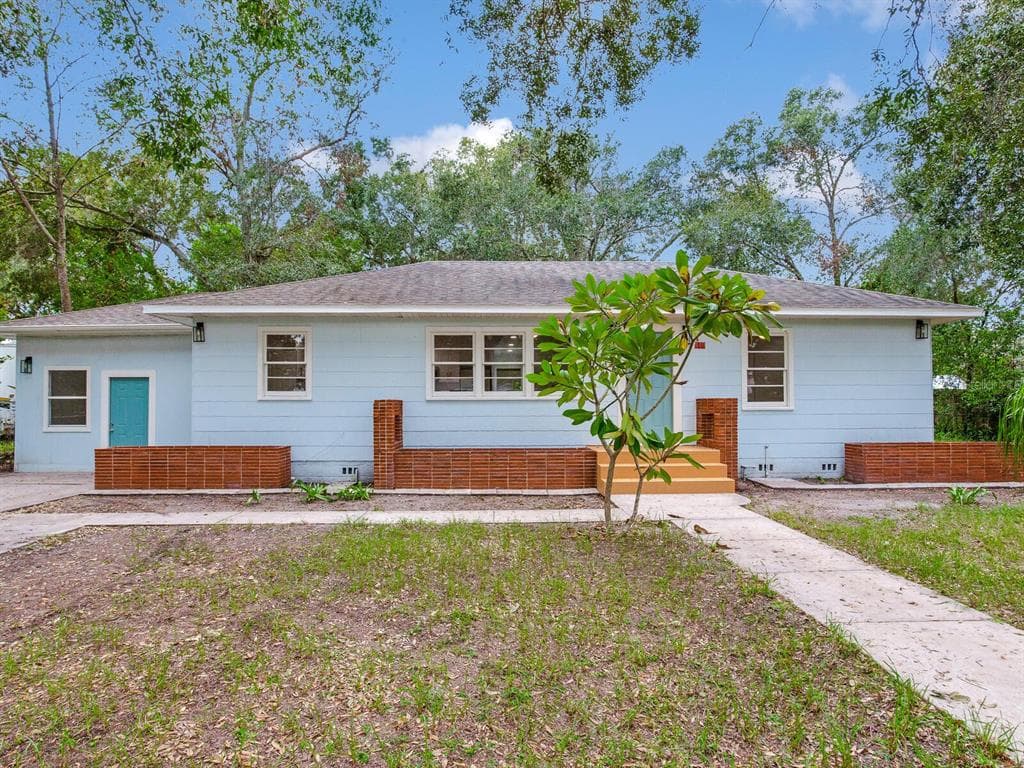 449 S WILSON AVENUE LAKELAND, FL 33801