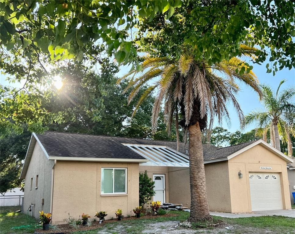 1422 CHESTERFIELD DRIVE