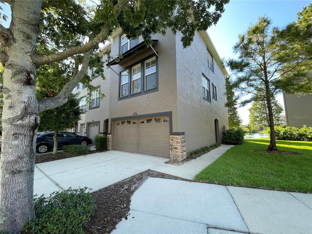 1318 SALEM ORCHARD LANE BRANDON, FL 33511