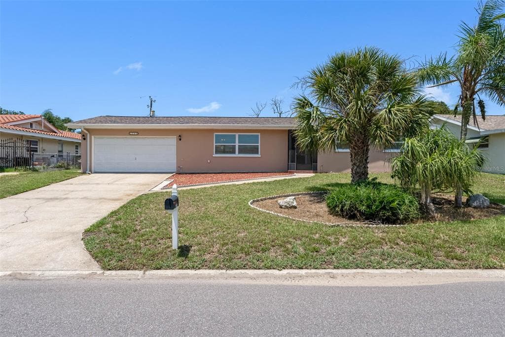 3747 SHADY BLUFFS DRIVE LARGO, FL 33770