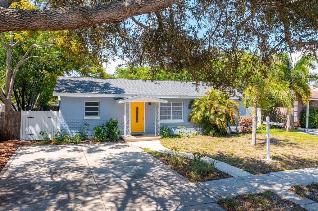 6319 9TH AVE S GULFPORT, FL 33707