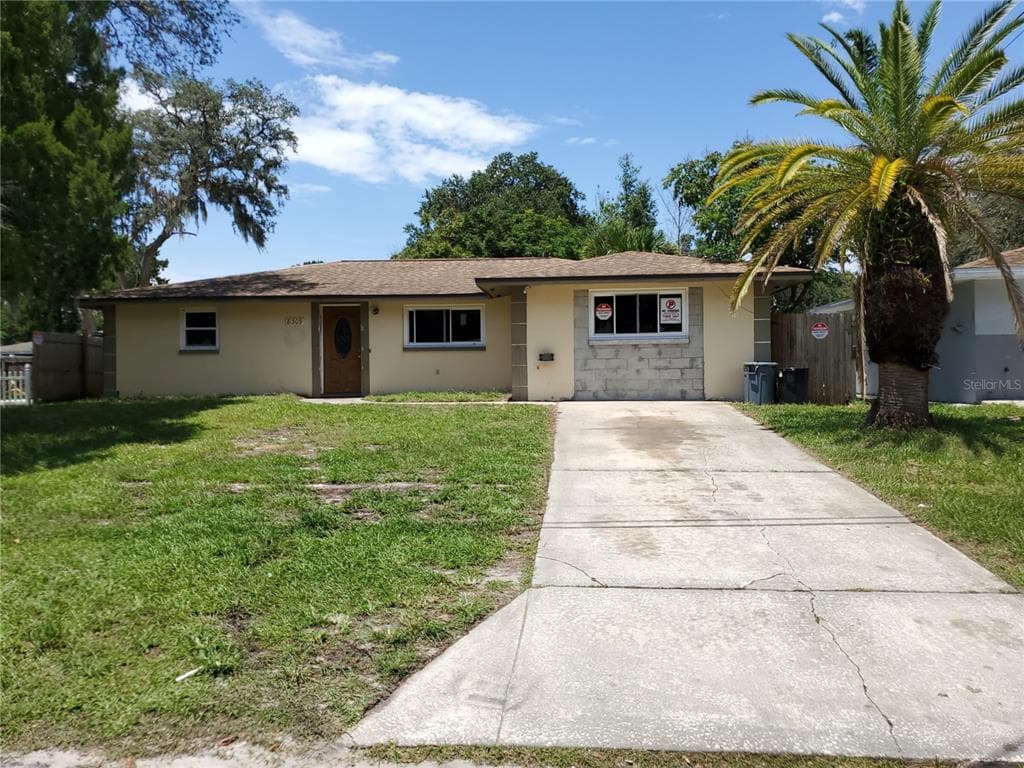 8309 LIMAN DRIVE NEW PORT RICHEY, FL 34653