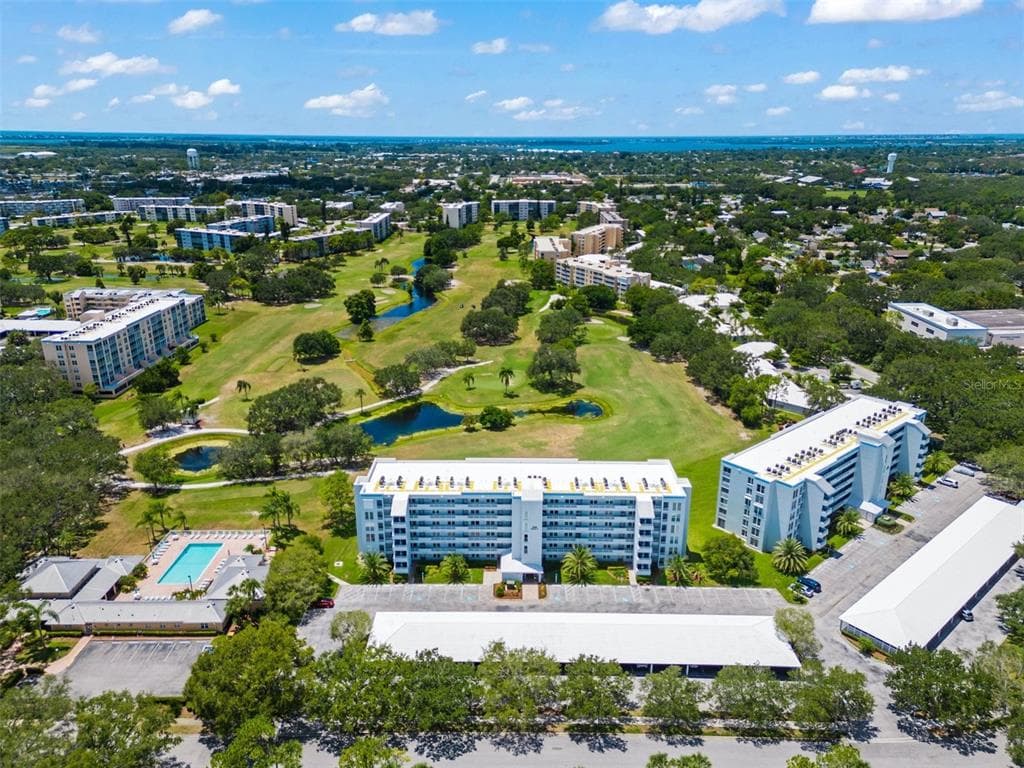 3790 PINEBROOK CIRCLE UNIT 404 BRADENTON, FL 34209