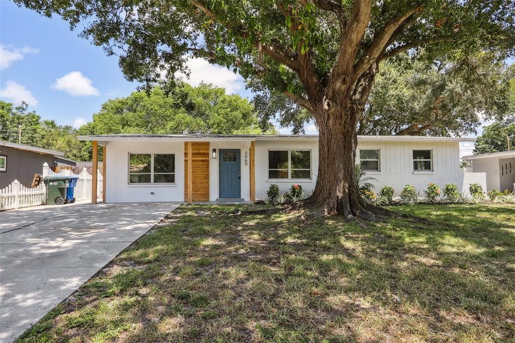 3069 STRATFORD DRIVE LARGO, FL 33771