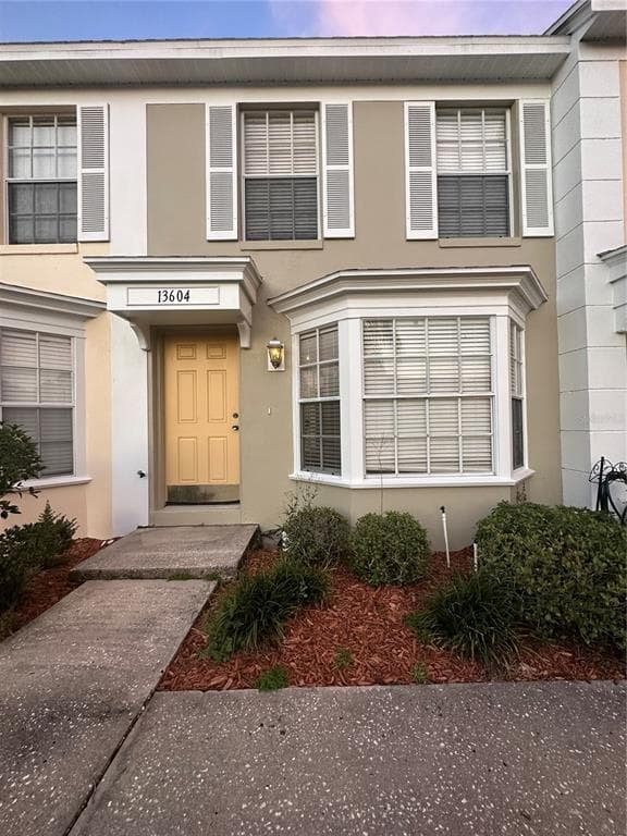 13604 EMBASSY PARK COURT DADE CITY, FL 33525