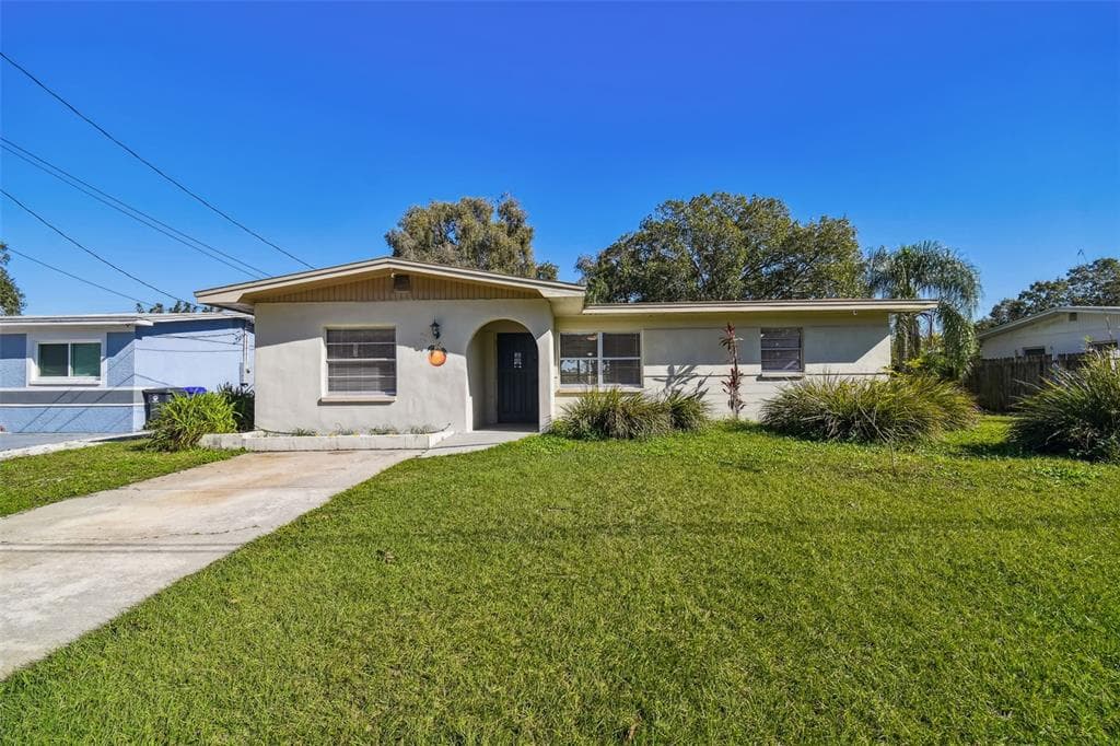 419 COUNTRY CLUB DRIVE OLDSMAR, FL 34677