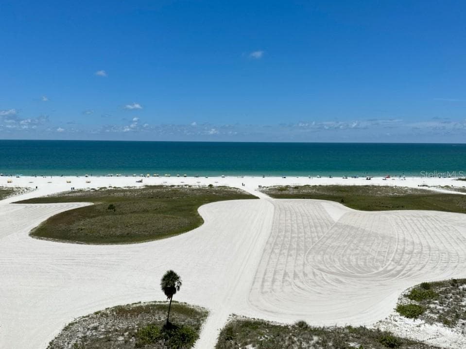 11000 GULF BOULEVARD UNIT 1002 TREASURE ISLAND, FL 33706
