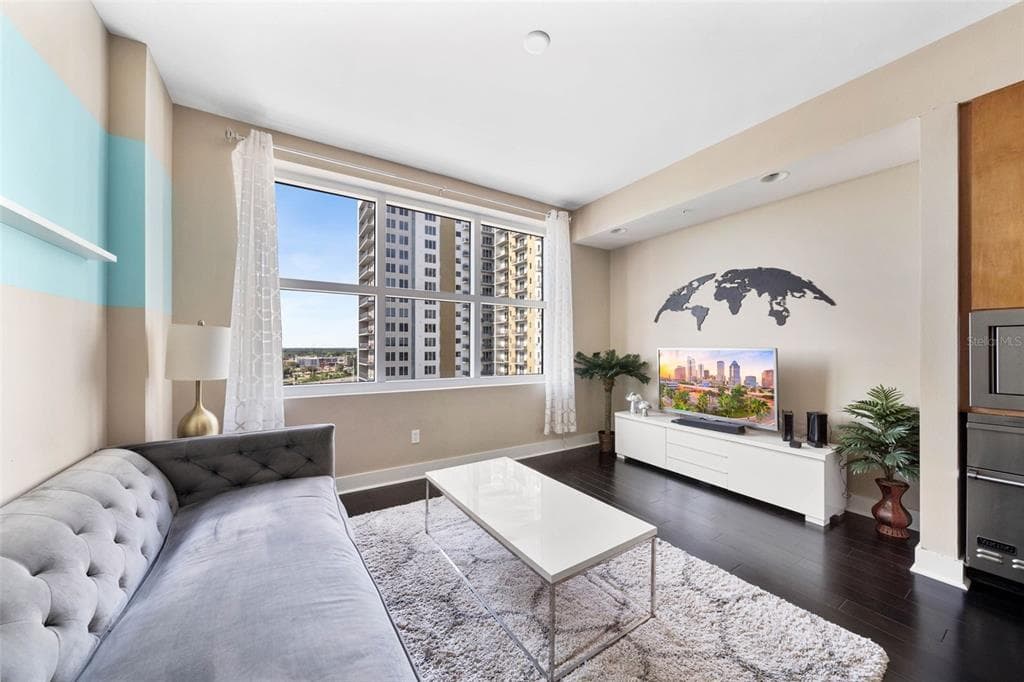 1120 E KENNEDY BOULEVARD UNIT 1519 TAMPA, FL 33602