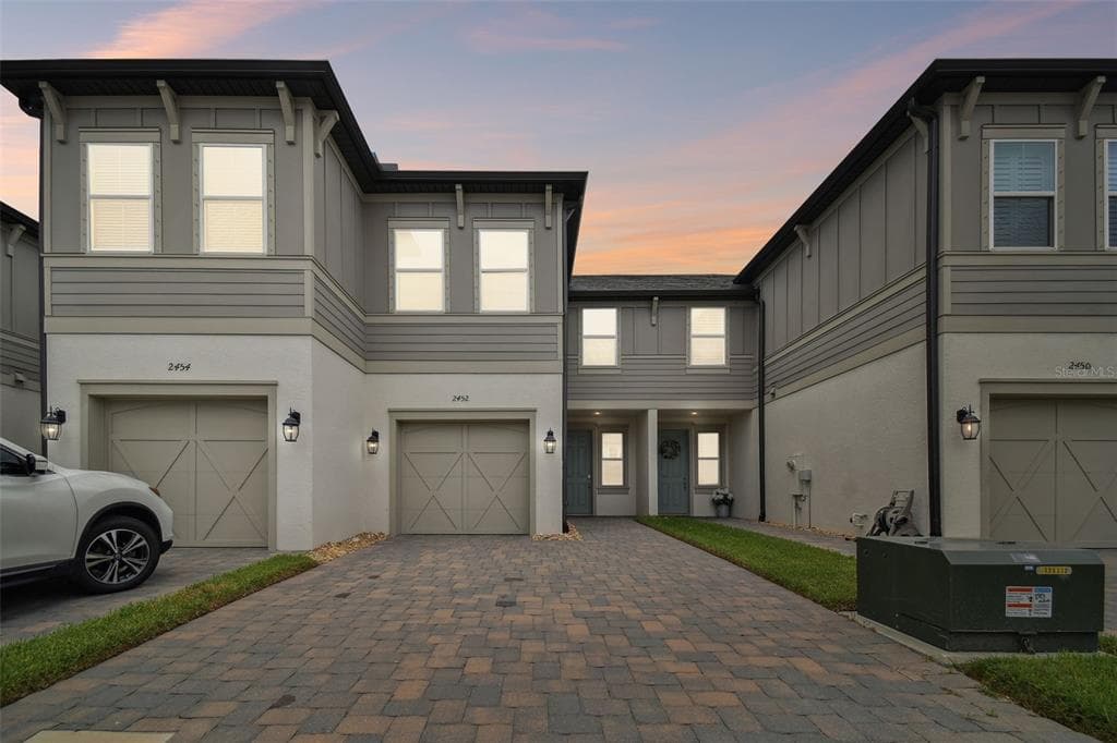 2452 FOGGY CREEK CIRCLE CLEARWATER, FL 33764