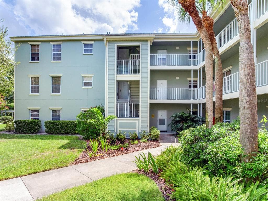 330 PROMENADE DRIVE UNIT 311 DUNEDIN, FL 34698