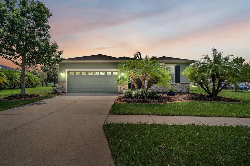 5462 SANDY SHELL DRIVE APOLLO BEACH, FL 33572