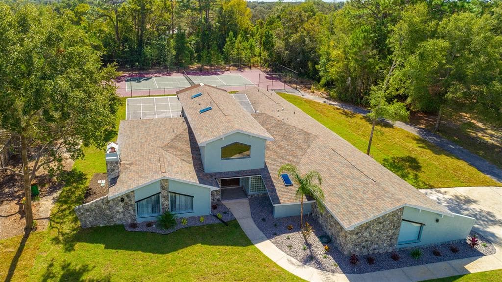 7460 RIVER COUNTRY DRIVE