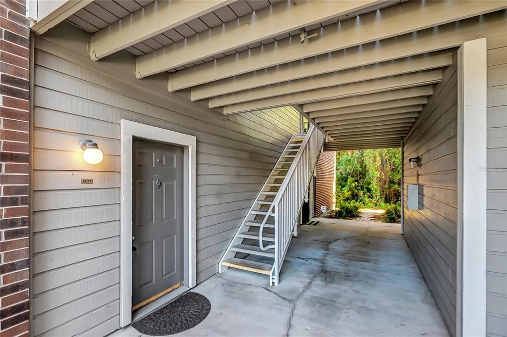 1400 GANDY BOULEVARD N UNIT 901 ST PETERSBURG, FL 33702