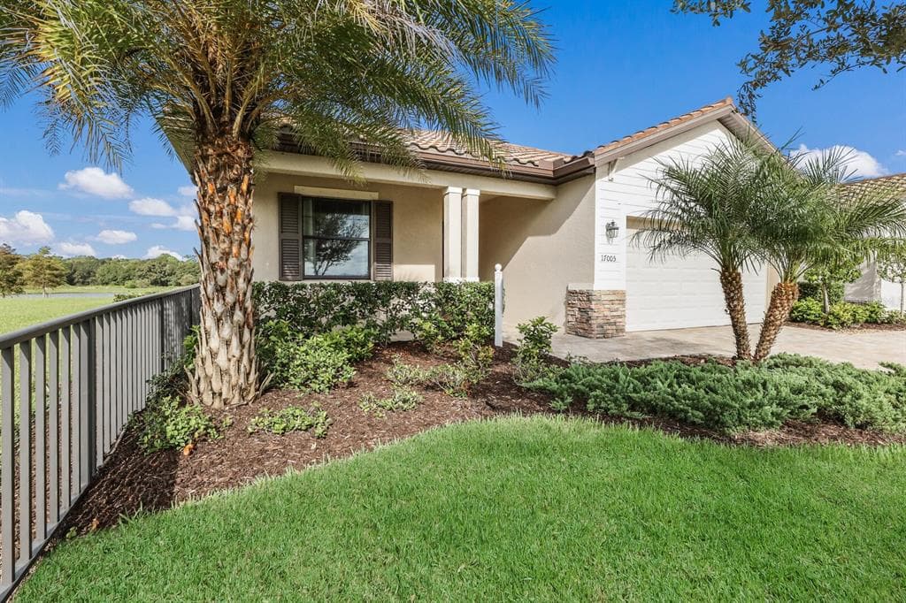 19055 MOSCATO COURT VENICE, FL 34293