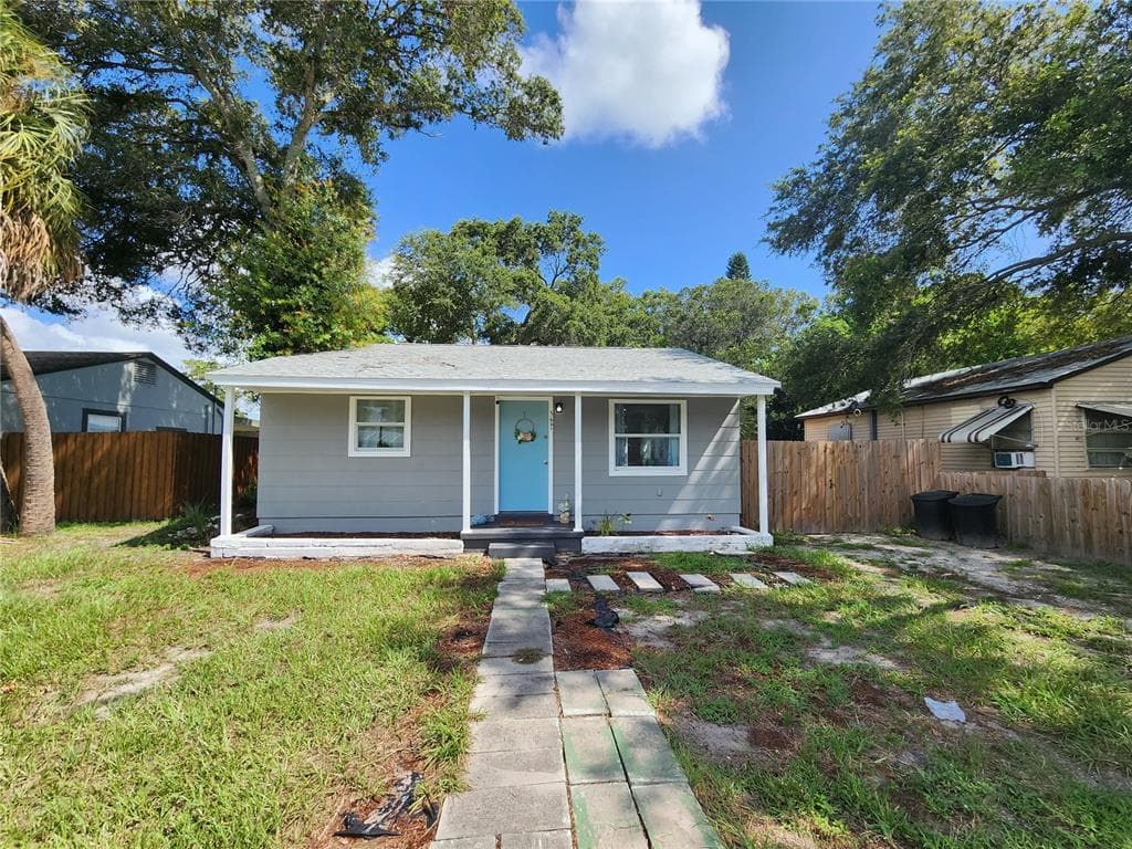 5621 12TH AVENUE S GULFPORT, FL 33707
