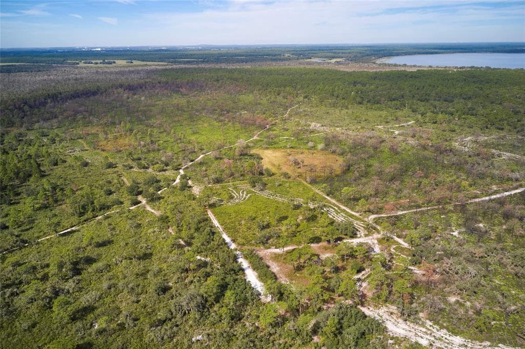 SHORE DRIVE LAKE WALES, FL 33898