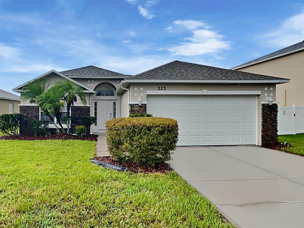 223 GROVE BRANCH ROAD WINTER HAVEN, FL 33880