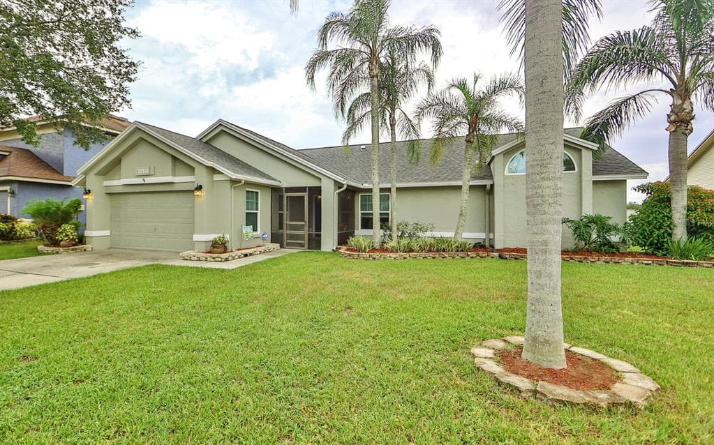 10406 CRESTFIELD DRIVE