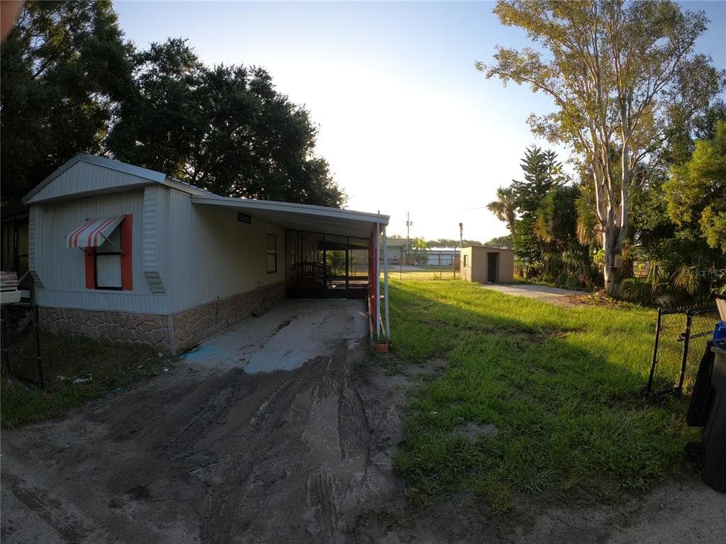 8808 AMOS DRIVE RIVERVIEW, FL 33578