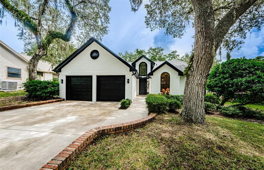 331 CASCADE LANE PALM HARBOR, FL 34684