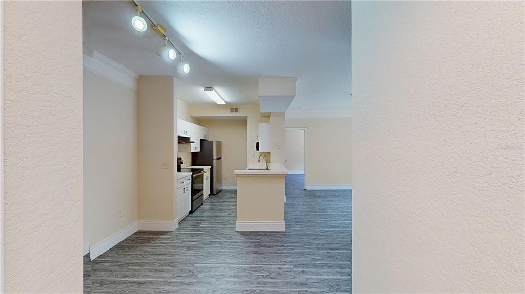 17110 CARRINGTON PARK DRIVE UNIT 806 TAMPA, FL 33647
