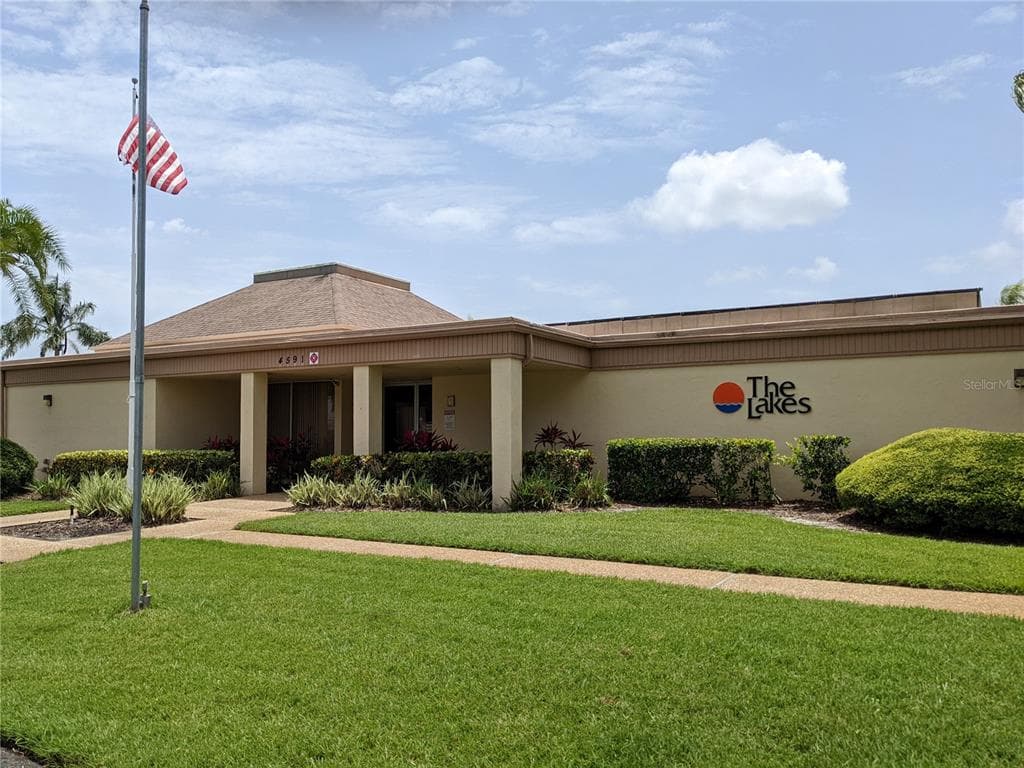 4614 LAKE VILLA DRIVE UNIT c CLEARWATER, FL 33762