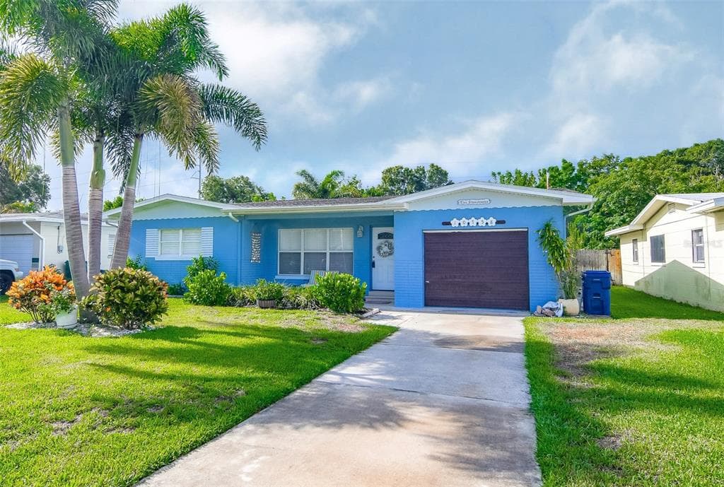10758 63RD AVENUE SEMINOLE, FL 33772