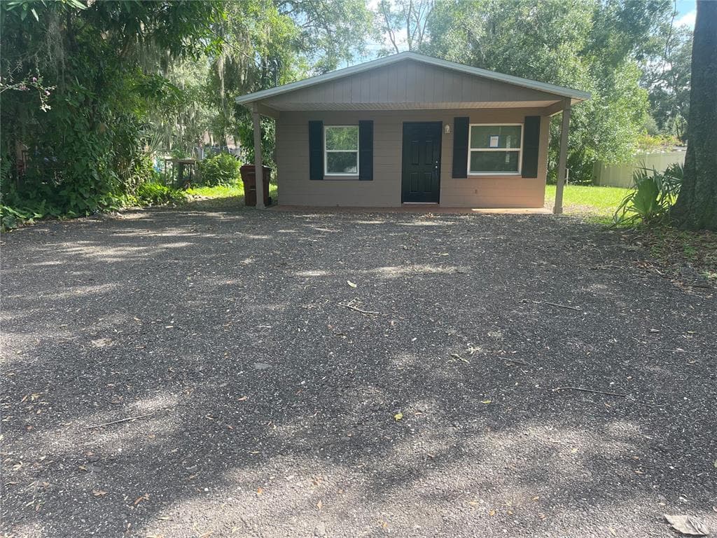 1105 E OHIO STREET PLANT CITY, FL 33563