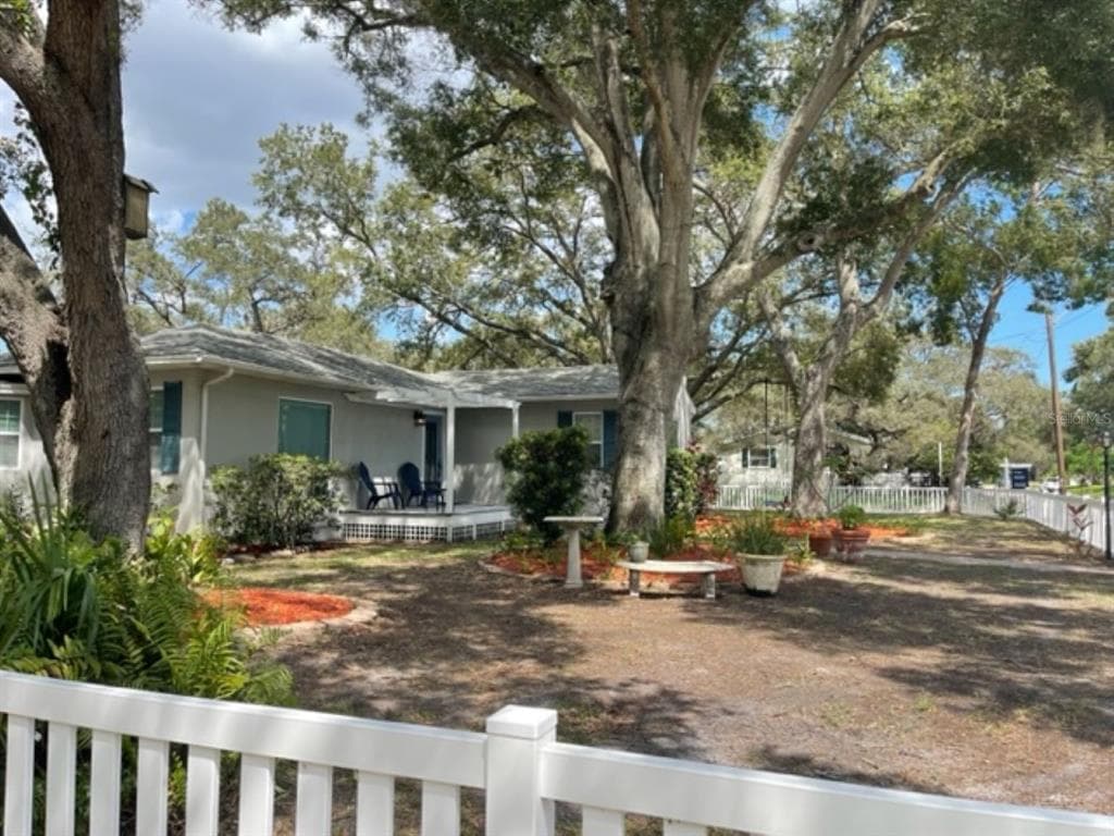 4701 DARTMOUTH AVENUE N ST PETERSBURG, FL 33713