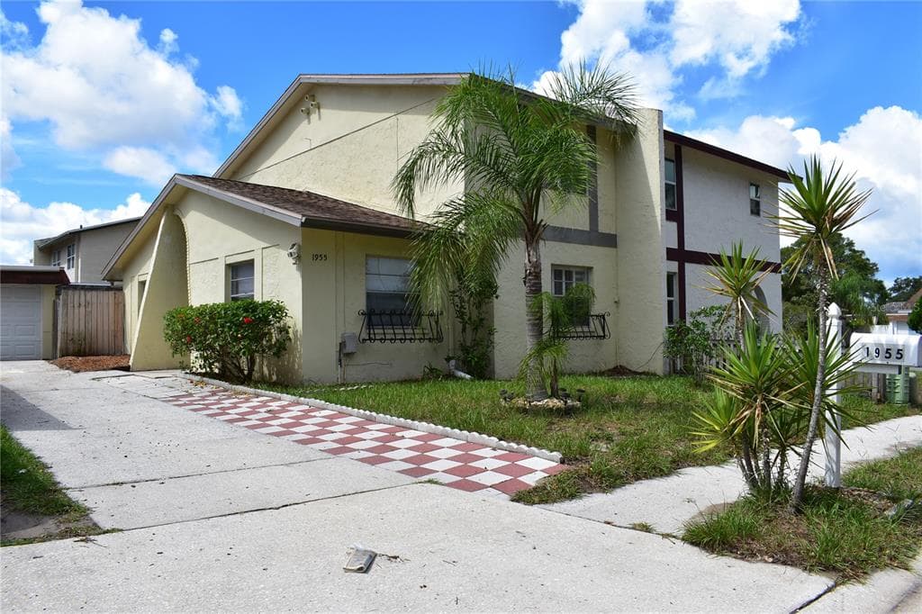 1955 LOS LOMAS DRIVE CLEARWATER, FL 33763