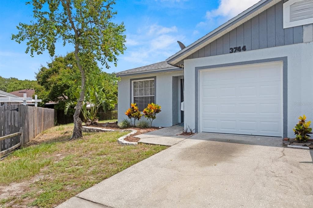 3744 APPLETON COURT
