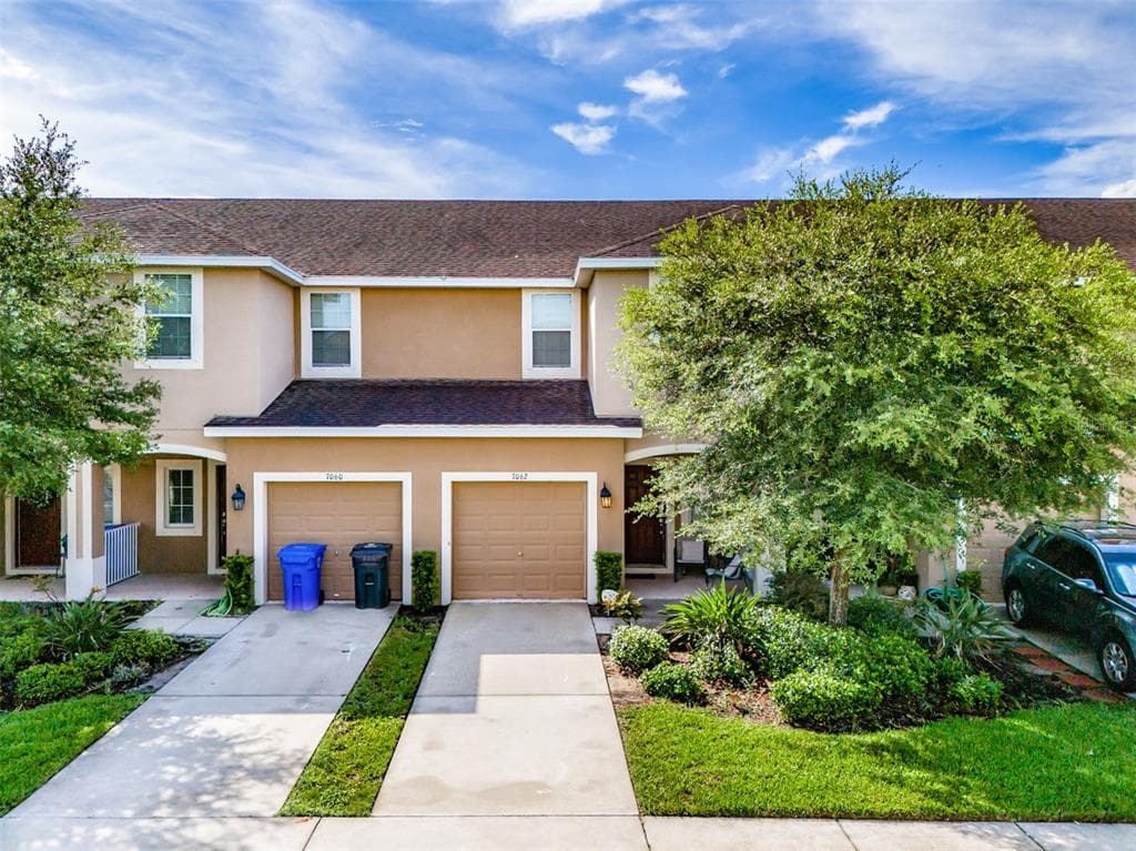 7062 TOWNE LAKE ROAD RIVERVIEW, FL 33578