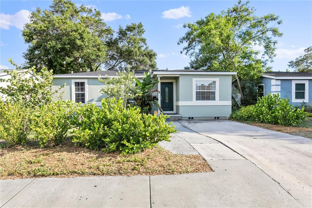 4740 22ND AVENUE N ST PETERSBURG, FL 33713