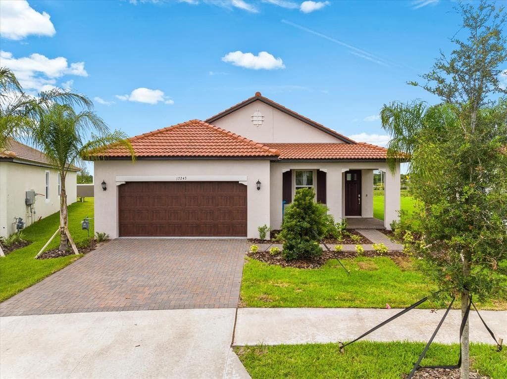 17243 STAR BANKS STREET WIMAUMA, FL 33598